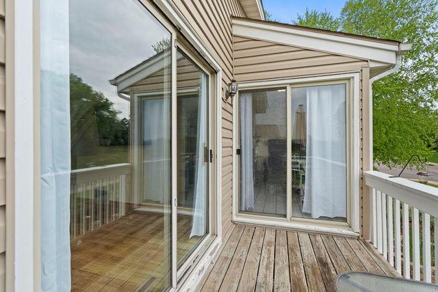 5189 Beachside Drive, Hopkins, MN 55343