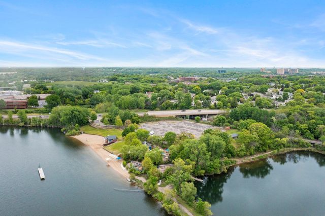 5189 Beachside Drive, Hopkins, MN 55343