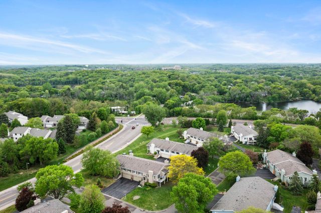 5189 Beachside Drive, Hopkins, MN 55343