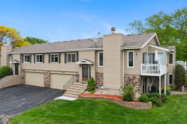 5189 Beachside Drive, Hopkins, MN 55343