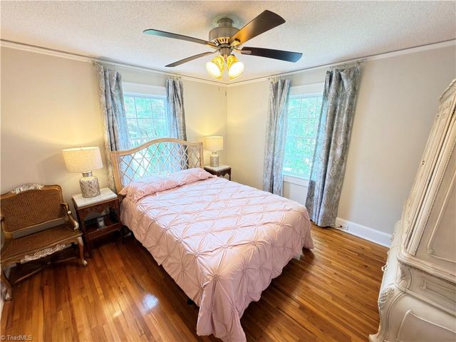 971 N Bridge Street, Elkin, NC 28621