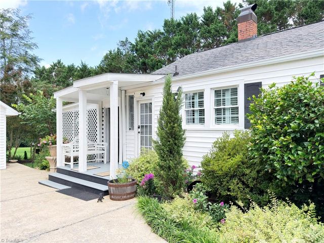 971 N Bridge Street, Elkin, NC 28621
