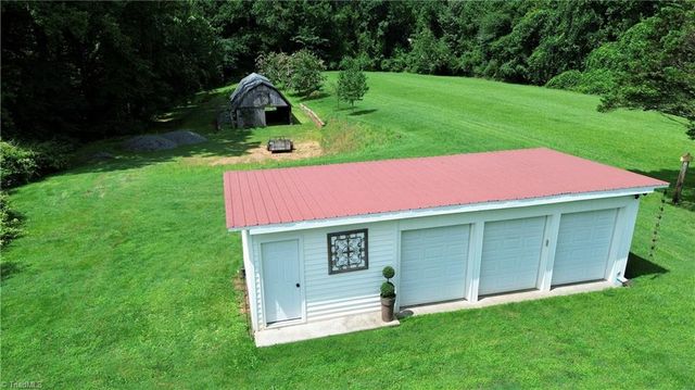 971 N Bridge Street, Elkin, NC 28621