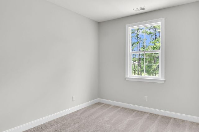 7353 Longtown Drive, Hanahan, SC 29410
