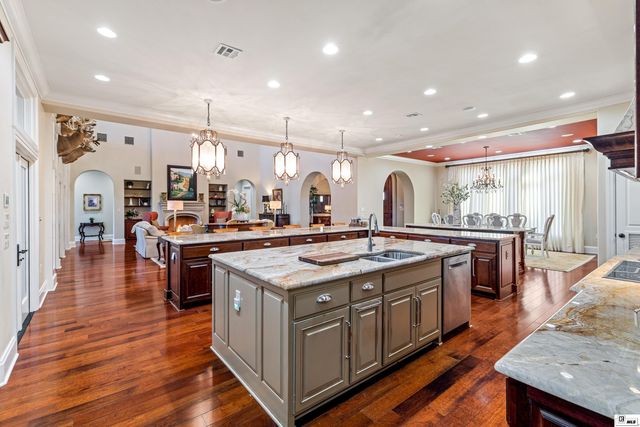 125 CHEROKEE TRAIL, Delhi, LA 71232