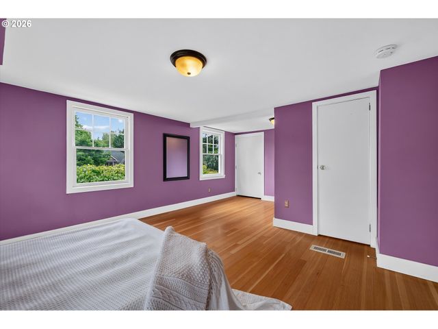 7430 Sw 76TH Ave, Portland, OR 97223