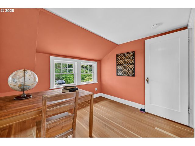 7430 Sw 76TH Ave, Portland, OR 97223