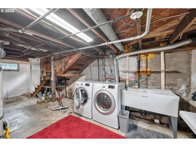 7430 Sw 76TH Ave, Portland, OR 97223