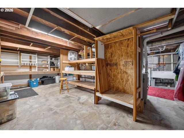 7430 Sw 76TH Ave, Portland, OR 97223