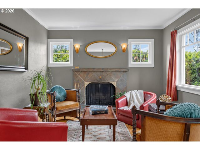 7430 Sw 76TH Ave, Portland, OR 97223