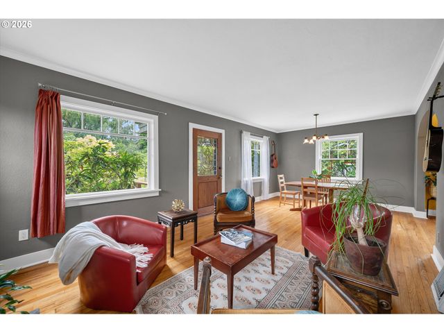7430 Sw 76TH Ave, Portland, OR 97223
