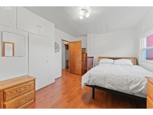 19115 HIGHWAY 42, Camas Valley, OR 97416