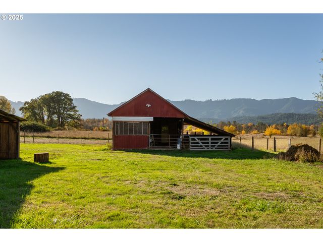 19115 HIGHWAY 42, Camas Valley, OR 97416