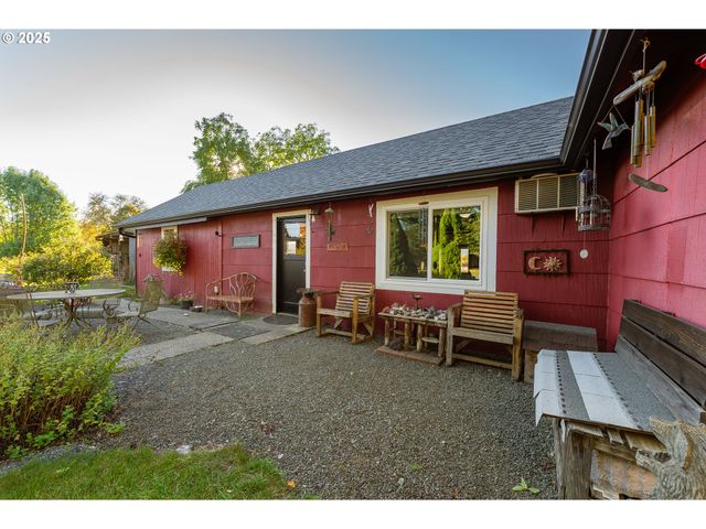 19115 HIGHWAY 42, Camas Valley, OR 97416