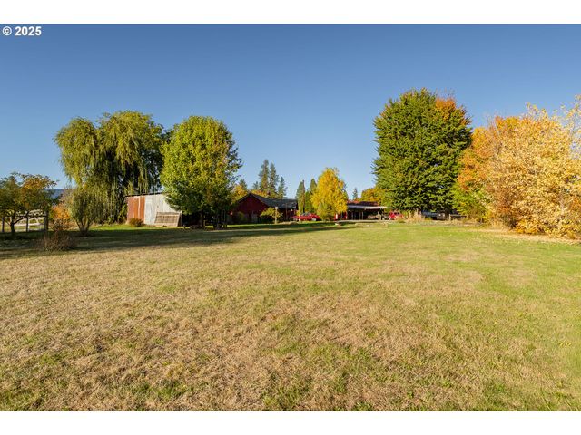 19115 HIGHWAY 42, Camas Valley, OR 97416