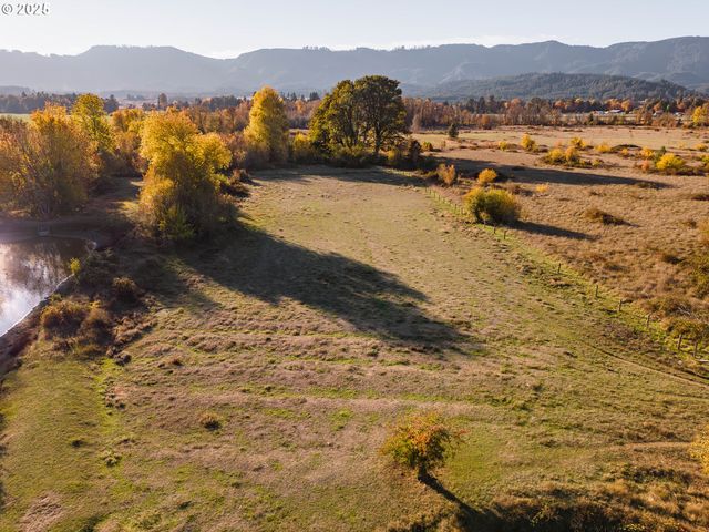 19115 HIGHWAY 42, Camas Valley, OR 97416