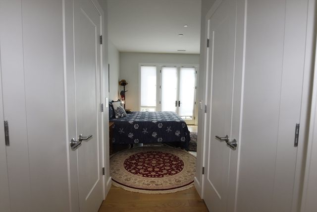 10 Shipyard Drive 313, Hingham, MA 02043