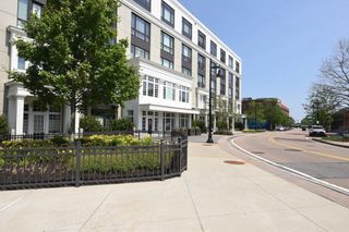 10 Shipyard Drive 313, Hingham, MA 02043