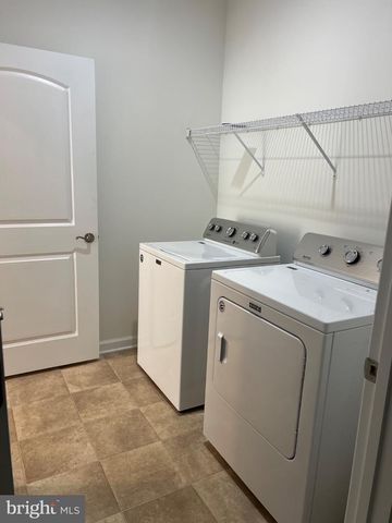 12403 RUBY RED DR, Fredericksburg, VA 22407