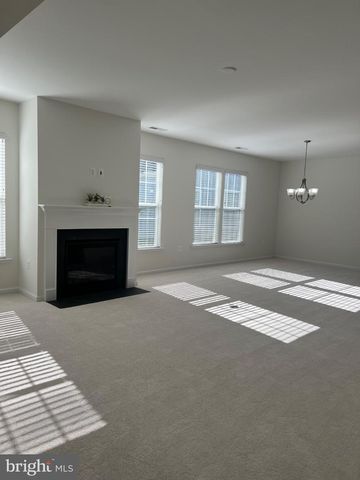 12403 RUBY RED DR, Fredericksburg, VA 22407