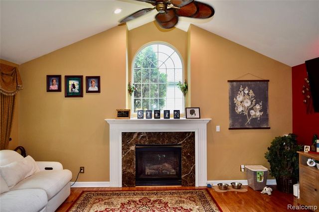 5311 Sandalwood Court, Grand Blanc, MI 48439