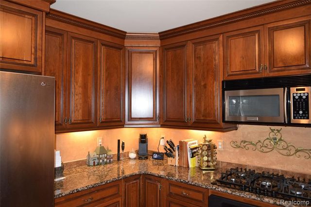 5311 Sandalwood Court, Grand Blanc, MI 48439