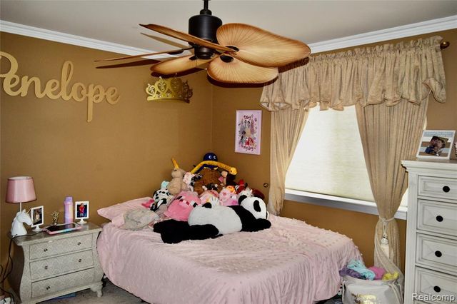 5311 Sandalwood Court, Grand Blanc, MI 48439