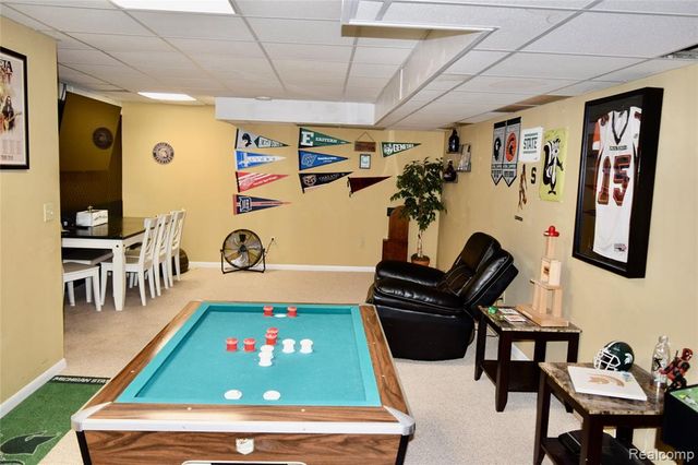 5311 Sandalwood Court, Grand Blanc, MI 48439