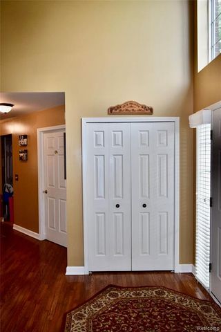 5311 Sandalwood Court, Grand Blanc, MI 48439