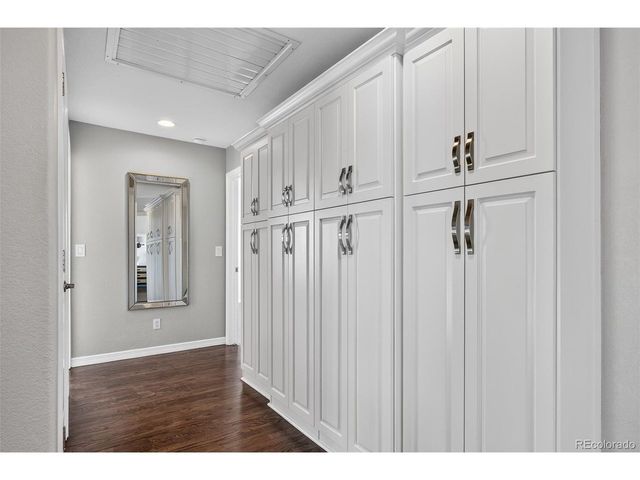 9125 Cromwell Ln, Highlands Ranch, CO 80126