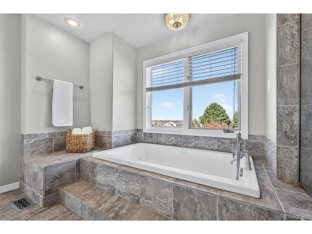 9125 Cromwell Ln, Highlands Ranch, CO 80126