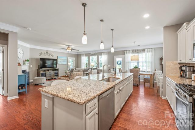 4004 Grand Teton Place, Lancaster, SC 29720