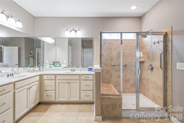 4004 Grand Teton Place, Lancaster, SC 29720