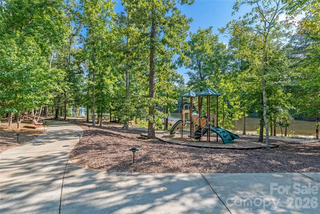 4004 Grand Teton Place, Lancaster, SC 29720