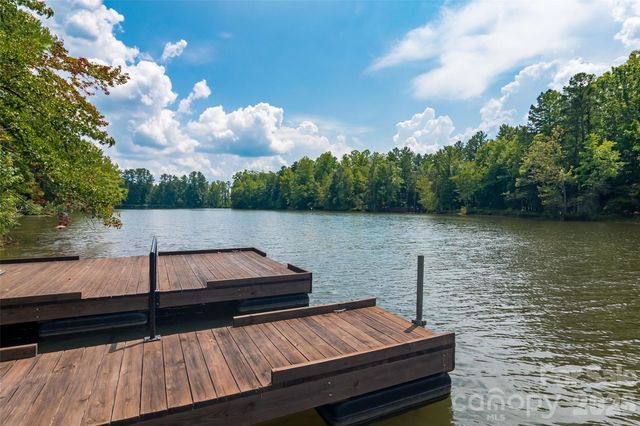4004 Grand Teton Place, Lancaster, SC 29720