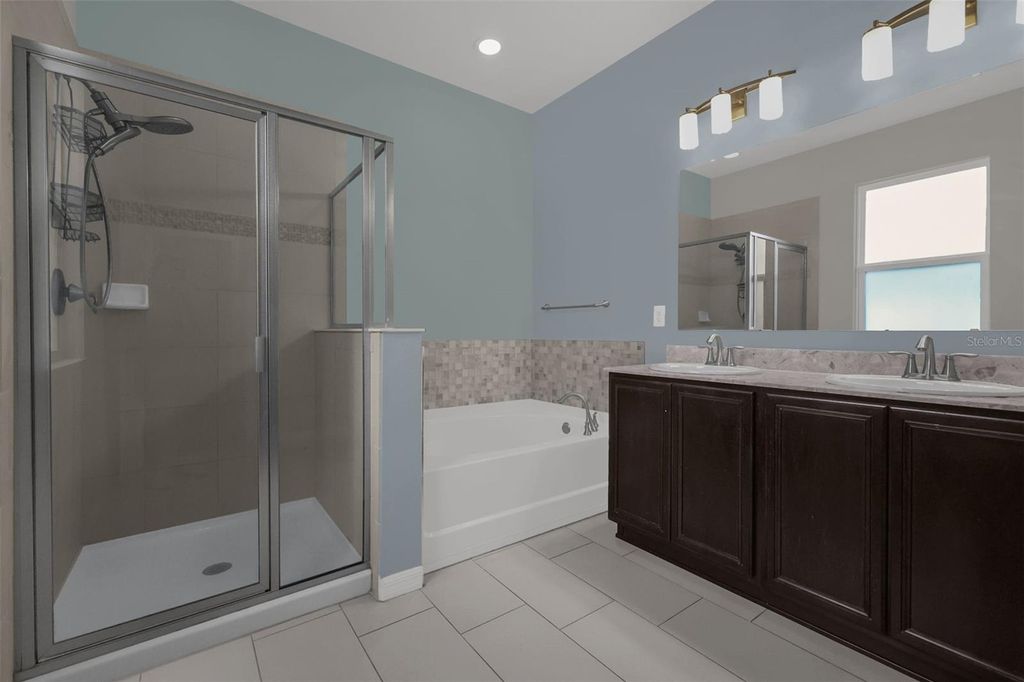 Image 22 of property listing at 12112 CARSON DRIVE, Orlando, FL 32824