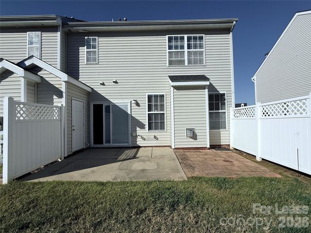 7549 Bluff Point Lane, Denver, NC 28037