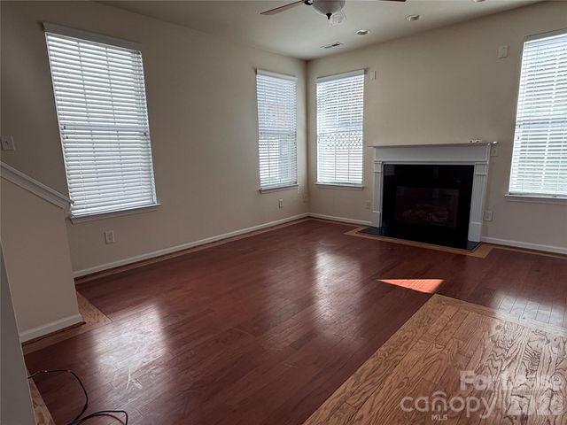 7549 Bluff Point Lane, Denver, NC 28037