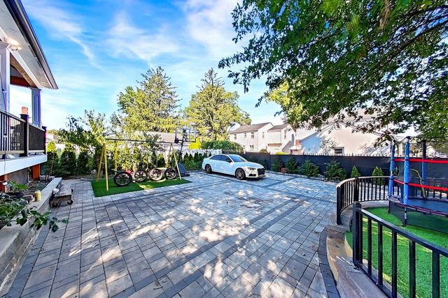 64 VAN HOUTEN PL, Belleville, NJ 07109