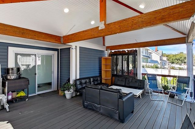 64 VAN HOUTEN PL, Belleville, NJ 07109