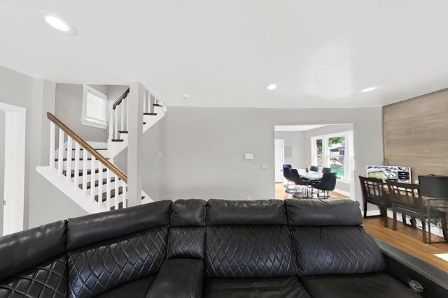 64 VAN HOUTEN PL, Belleville, NJ 07109