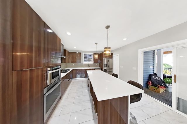 64 VAN HOUTEN PL, Belleville, NJ 07109