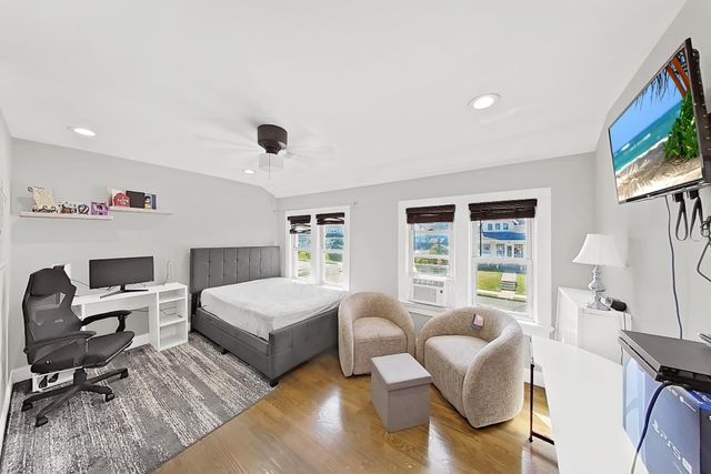 64 VAN HOUTEN PL, Belleville, NJ 07109