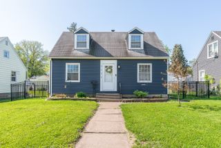 2223 W Rusholme Street, Davenport, IA 52804