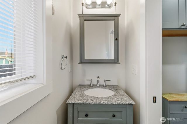 856 NW Folsom Street, Chehalis, WA 98532