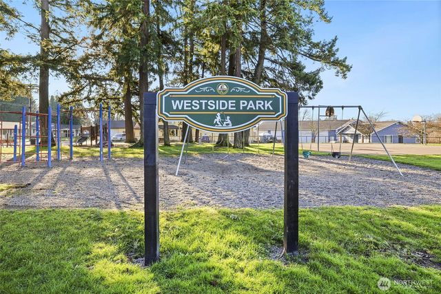 856 NW Folsom Street, Chehalis, WA 98532