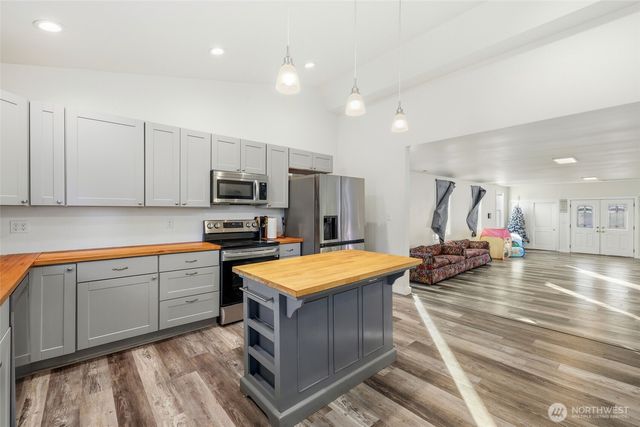 856 NW Folsom Street, Chehalis, WA 98532