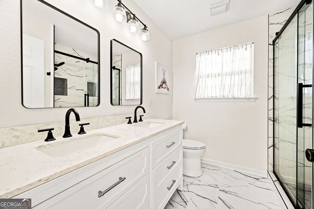 35 Holli Lane, Rossville, GA 30741