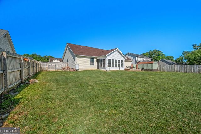35 Holli Lane, Rossville, GA 30741
