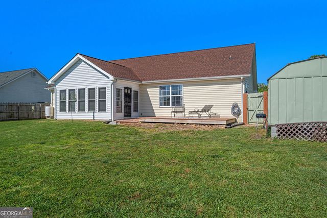 35 Holli Lane, Rossville, GA 30741